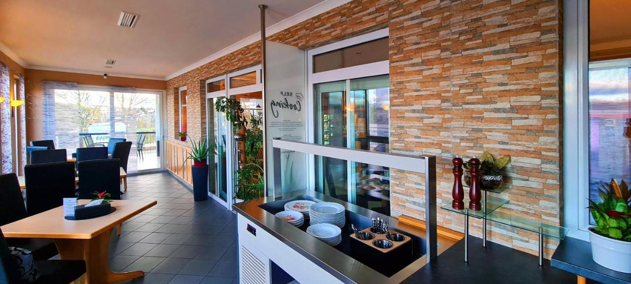 Donau-Hotel Sinzing Exteriér fotografie